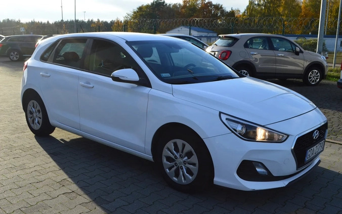 Hyundai I30 cena 21500 przebieg: 324216, rok produkcji 2018 z Warta małe 191